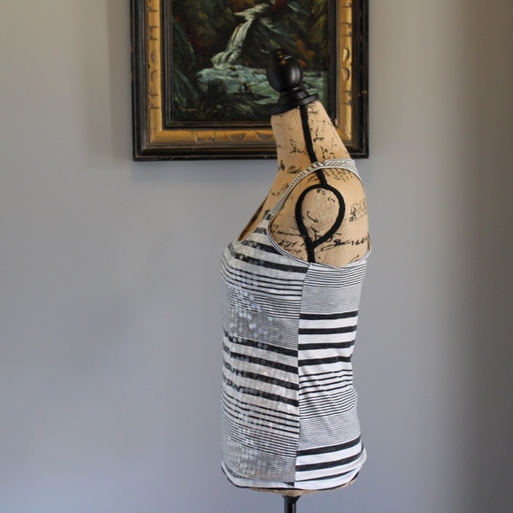 Tank top - Picture 12 of 16